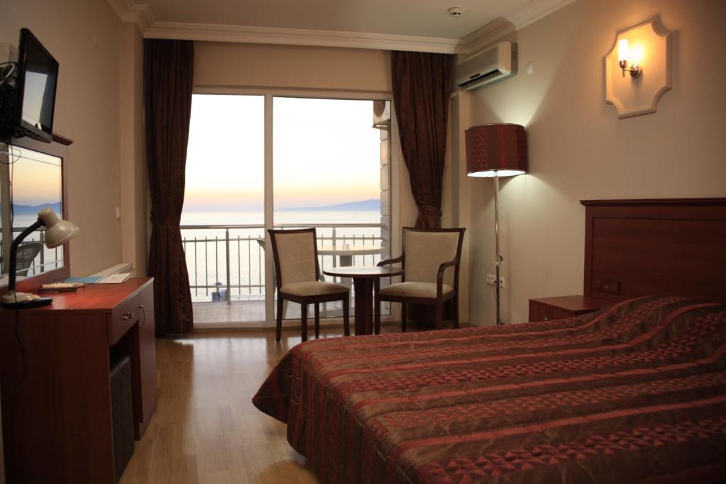 Dogalya Hotel Mudanya Quarto foto